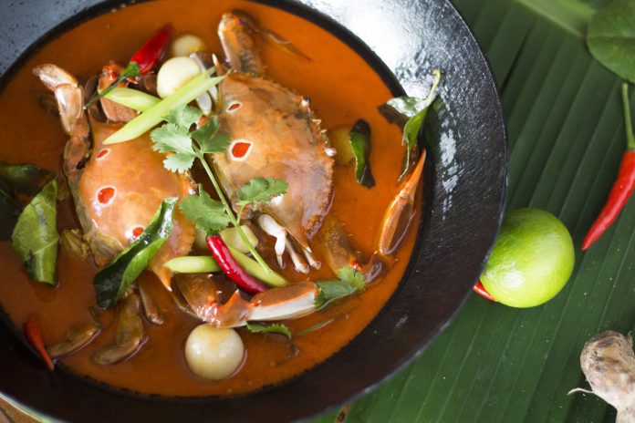 Thai Signature Crab with Curry 泰式咖喱炒蟹