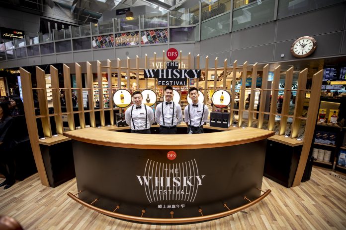 威士忌节在新加坡樟宜机场3号航站楼推出首家快闪酒吧 | The Whisky Festival features the first-ever pop-up bar at Singapore Changi Airport Terminal 3