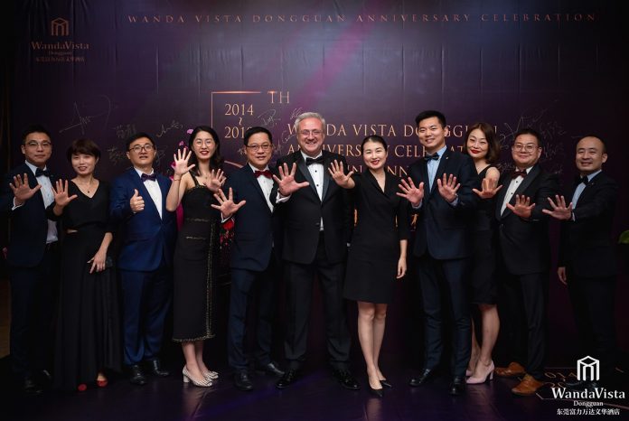 东莞万达文华酒店举办米其林臻享夜活动庆祝五周年 | Wanda Vista Dongguan Hosted Michelin Dinner to Celebrate Its 5th Anniversary